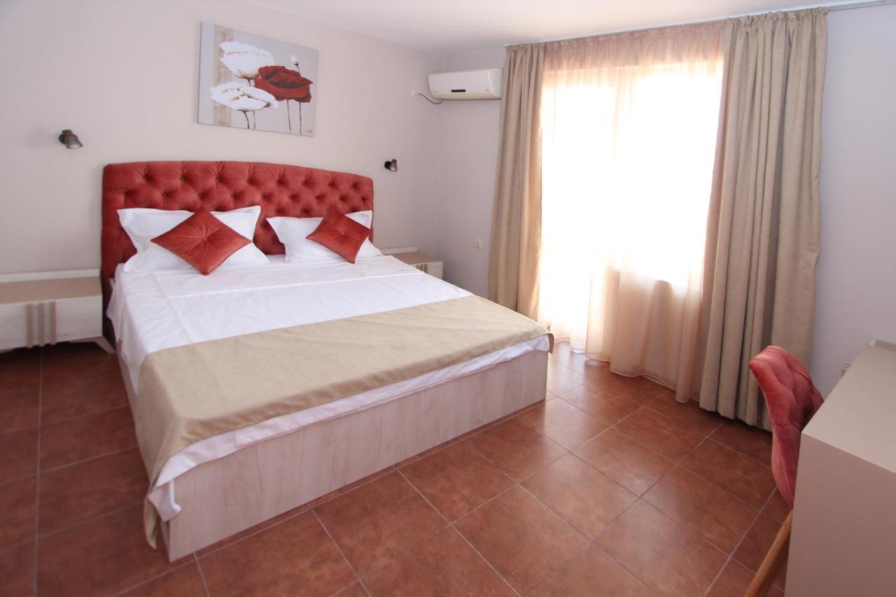 Hotel Perla Beach โซโซโปล ภายนอก รูปภาพ