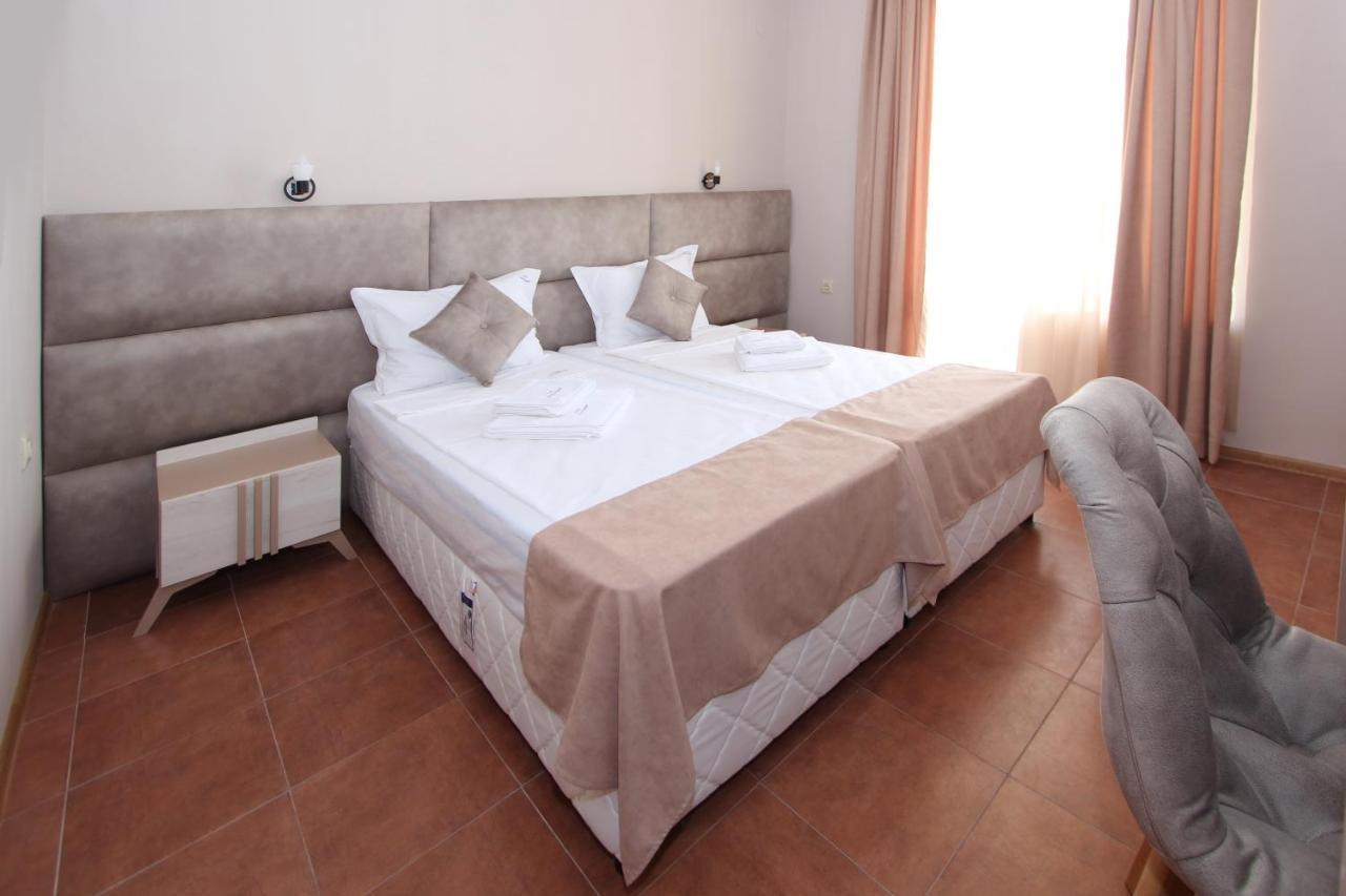 Hotel Perla Beach โซโซโปล ภายนอก รูปภาพ