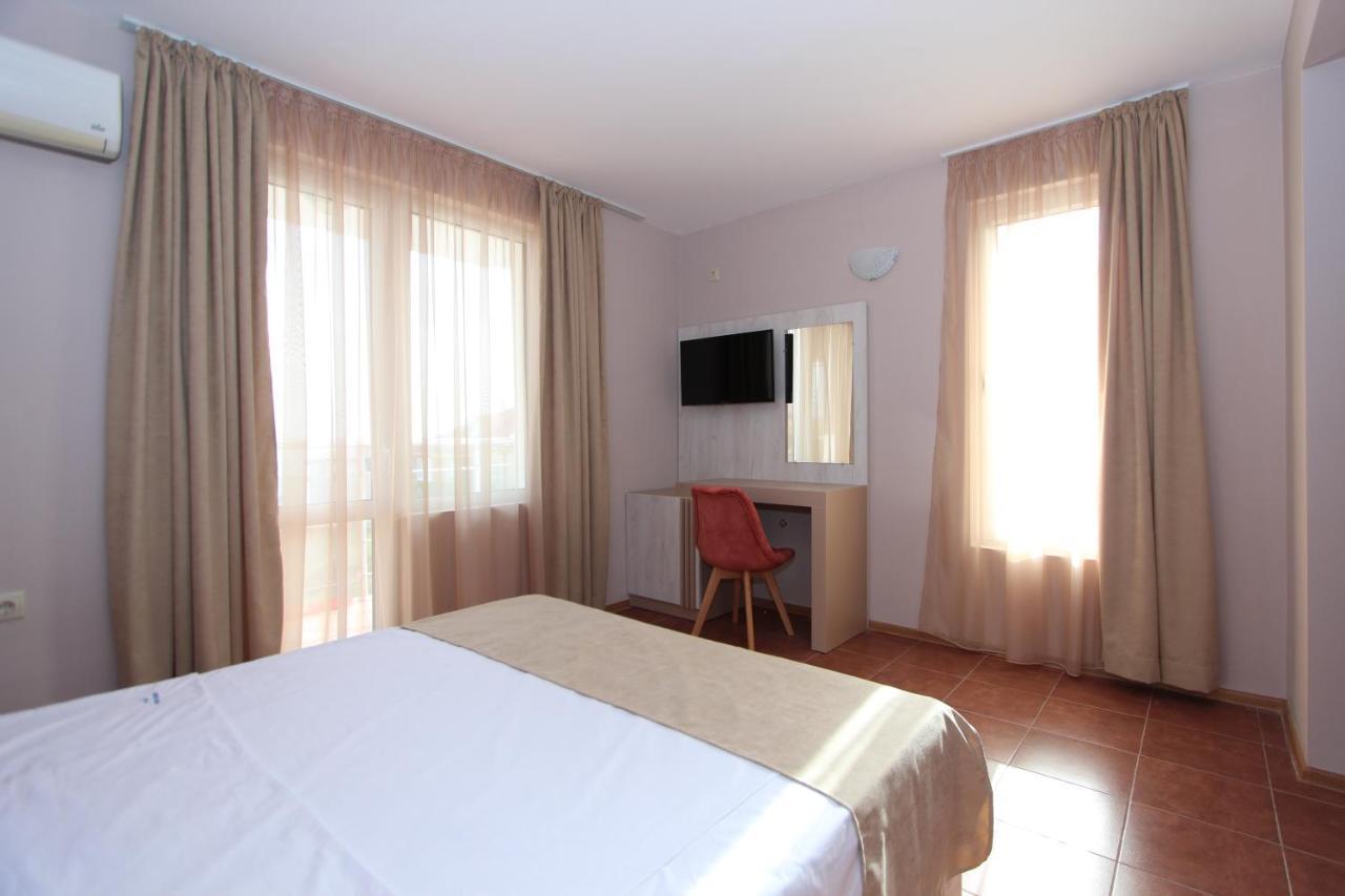 Hotel Perla Beach โซโซโปล ภายนอก รูปภาพ